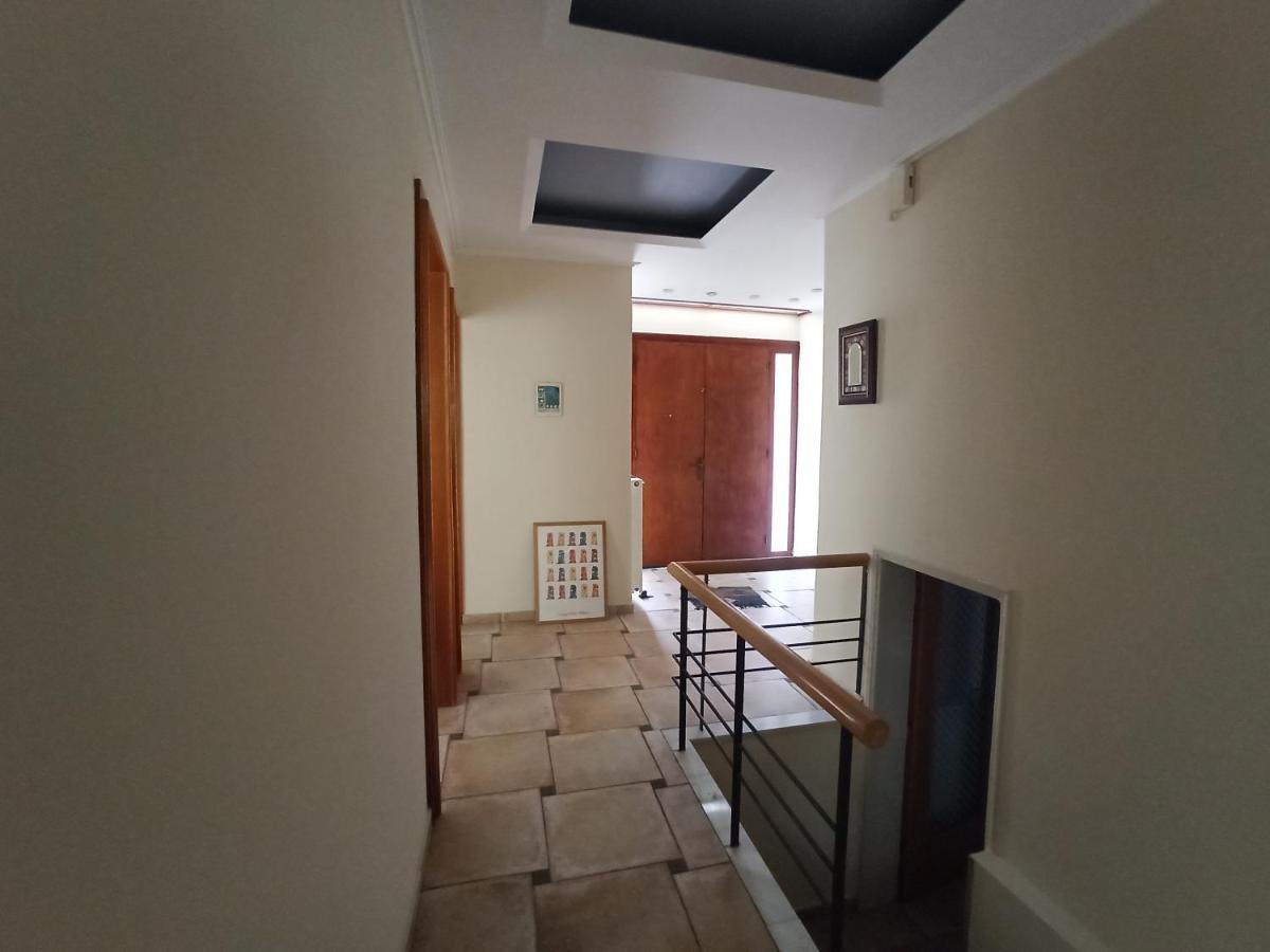 Σπίτι Στο Ρίο Πατρών Με Κήπο - Detached House In Rio With Garden Apartment Exterior foto